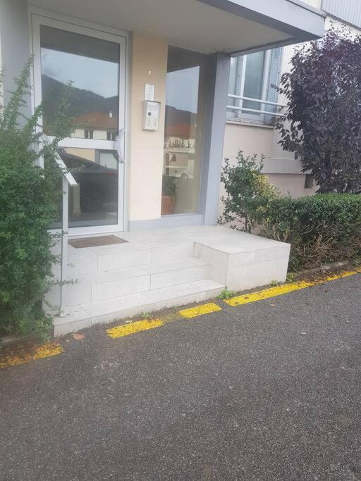 Superbe Appartement En Residence Prive Avec Un Parking Prive Scionzier 외부 사진