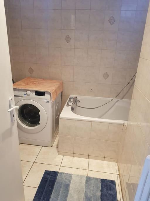 Superbe Appartement En Residence Prive Avec Un Parking Prive Scionzier 외부 사진